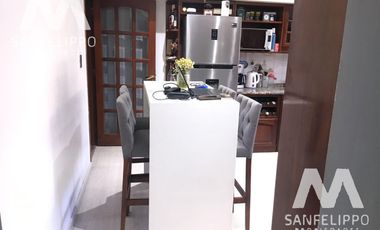CASA ESTILO PH - VENTA - WILDE - AVELLANEDA