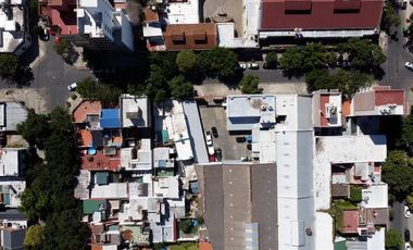 Gran lote sobre 1ero de Mayo y Cerrito ideal para construir