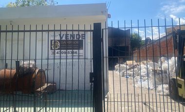 Galpón en Jose León Suarez