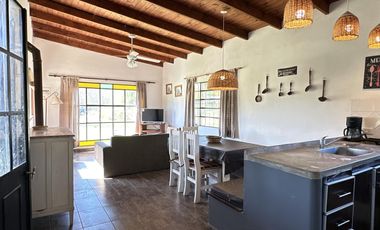 Venta Casa quinta estilo campo en Salvador María, Lobos