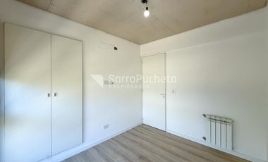 Alquiler departamento 3 ambientes con balcon y cochera en Haedo.