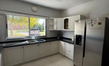 Casa en venta en San Diego Country Club