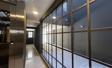 Venta de Oficina en Wilde