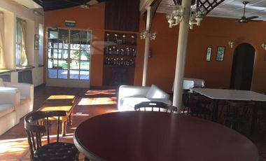 Impecable casa en el C. C. Champagnat