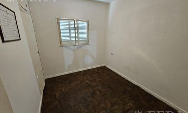 Venta de PH 4 ambientes con cochera en Wilde