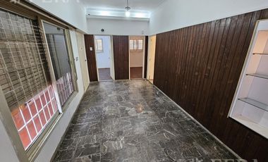 Venta de PH 4 ambientes con cochera en Wilde