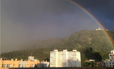 ARRIENDO APARTA ESTUDIO LAS NIEVES