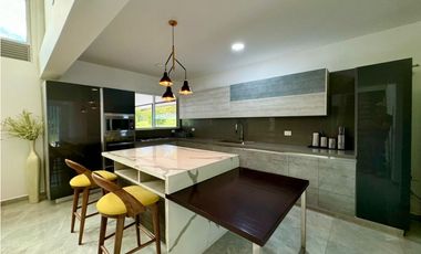 Casa campestre en la zona de cerritos