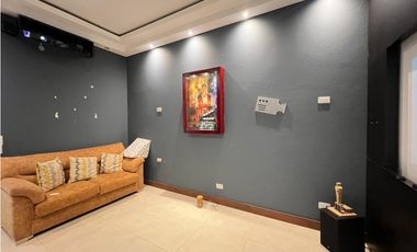 VENTA DE CASA CAMPESTRE ESTILO COLONIAL – AUTOPISTA MEDELLN – BOGOT
