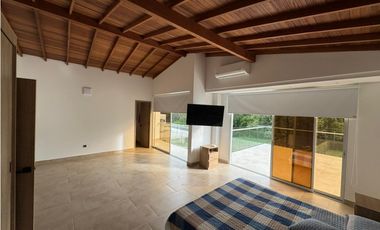 Venta de Cabaña en San Jerónimo