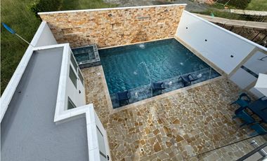 Venta de Cabaña en San Jerónimo