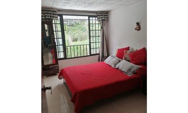 VENTA DE CASA EN ARMENIA BARRIO UNIVERSAL CON GARAJE