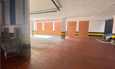 Arriendo apartamento en La Calleja Alta