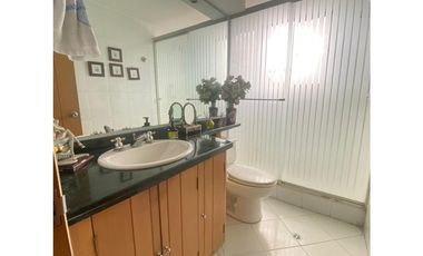 Arriendo apartamento en La Calleja Alta