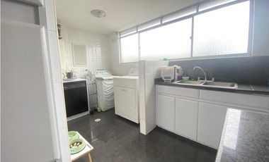 Arriendo apartamento en La Calleja Alta