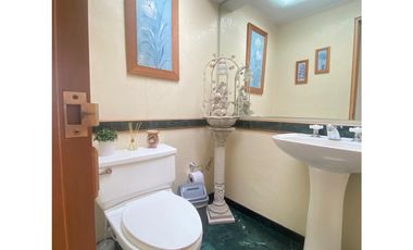 Arriendo apartamento en La Calleja Alta