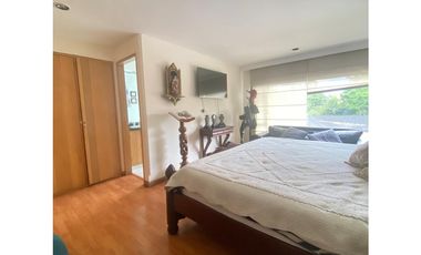 Arriendo apartamento en La Calleja Alta