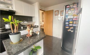 Arriendo apartamento en La Calleja Alta
