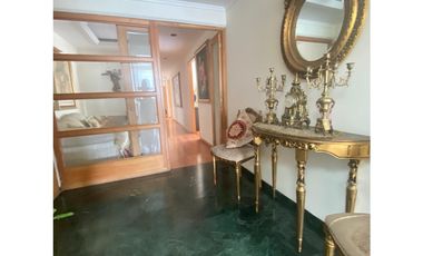 Arriendo apartamento en La Calleja Alta