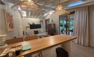 Arriendo casa campestre en Llano Grande con cabañas y jacuzzi