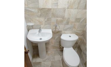 SE ARRIENDA LOCAL BIEN UBICADO