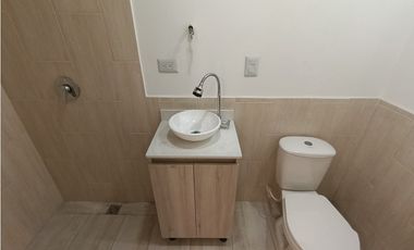 VENTA DE CASA SECTOR ESTADIO (REMODELADA)