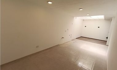 VENTA DE CASA SECTOR ESTADIO (REMODELADA)