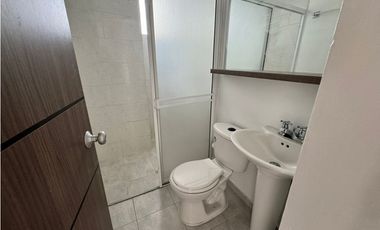 SE ARRIENDA APARTAMENTO EN CON RES TULIPANES/GARCIA ROVIRA.