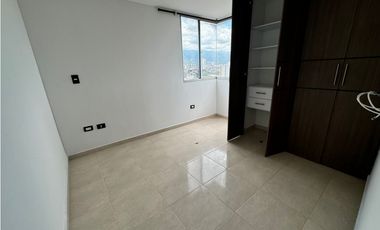 SE ARRIENDA APARTAMENTO EN CON RES TULIPANES/GARCIA ROVIRA.