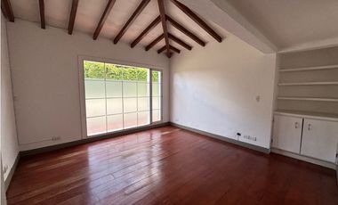 Arriendo casa campestre en Llanogrande ideal para restaurante