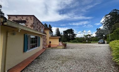Arriendo casa campestre en Llanogrande ideal para restaurante