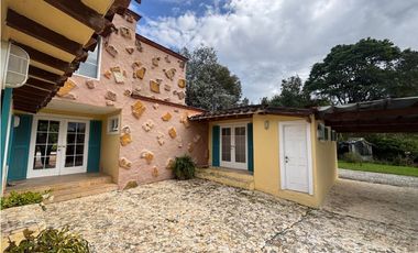 Arriendo casa campestre en Llanogrande ideal para restaurante