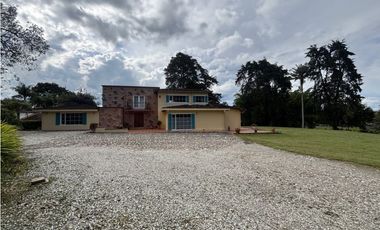 Arriendo casa campestre en Llanogrande ideal para restaurante