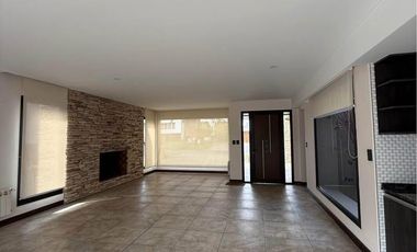 Casa en barrio privado Rumenco