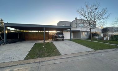 Venta Casa - Barrio Semi Cerrado - Casas del Este - Pilar