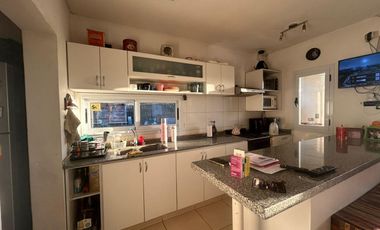 Venta Casa - Barrio Semi Cerrado - Casas del Este - Pilar