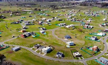 Venta Casa - Barrio Semi Cerrado - Casas del Este - Pilar