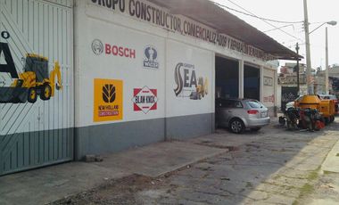 Se VENDE bodega de 387 m2 de terreno, con 4 locales y un departamento