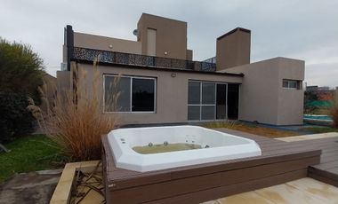 VENTA/ALQUIER CASA PUNTA CHACRA