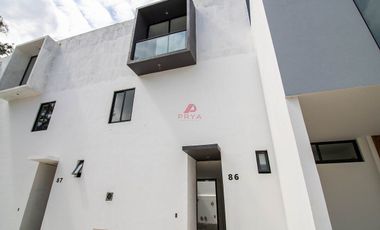 Casa en Venta en Santa Ana Tepetitlán, Zapopan Jalisco.