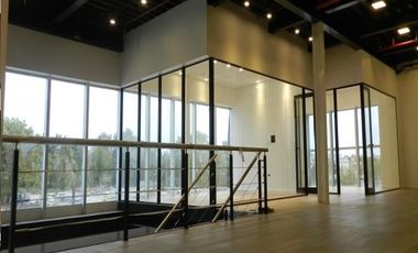 Excelente predio logístico multi inquilino ubicado en el corazón de la localidad de Munro.