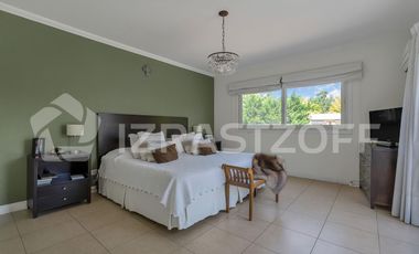 Casa en alquiler temporario - 5 ambientes