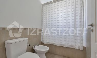 Casa en alquiler temporario - 5 ambientes