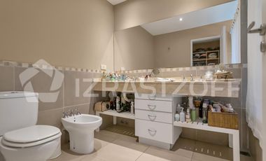 Casa en alquiler temporario - 5 ambientes