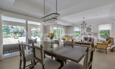 Casa en alquiler temporario - 5 ambientes