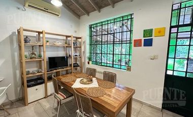 Casa en Banfield Este