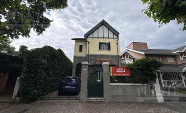 Casa en Banfield Este