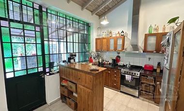 Casa en Banfield Este