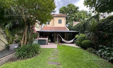 Casa en Banfield Este