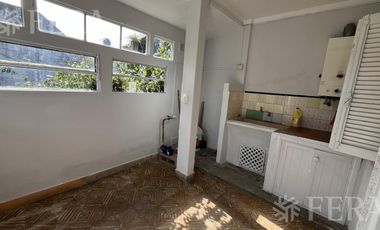 Alquiler de Casa 4 ambientes con espacio guardacoche en Sarandi